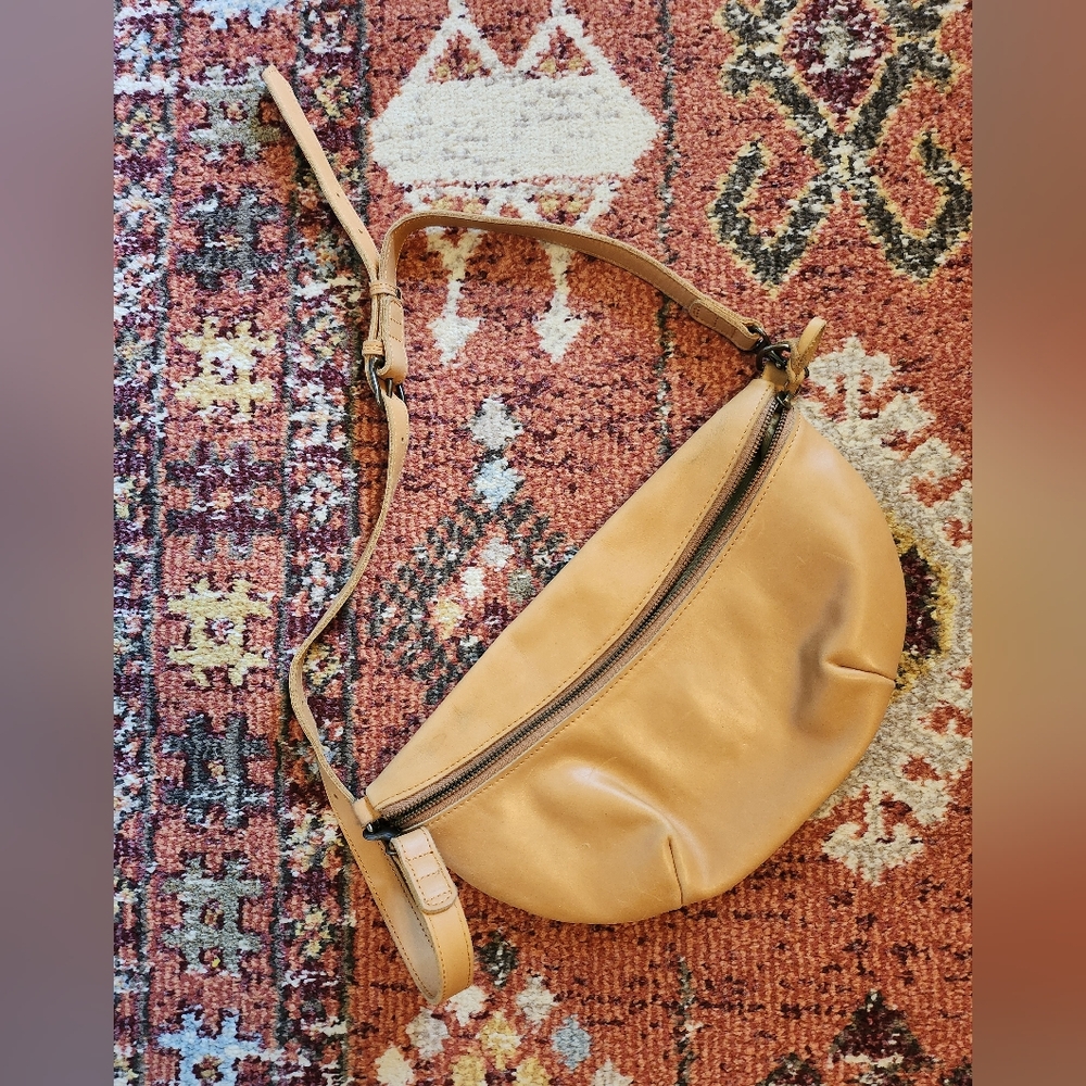 Able Crossbody/sling Bag